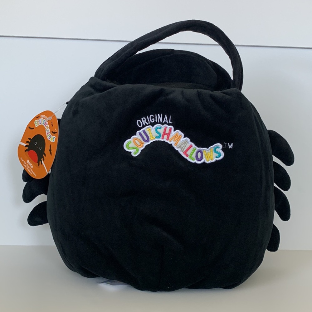 Squishmallows Bella the Spider Halloween Bucket Treat Pail - Picture 4 of 13